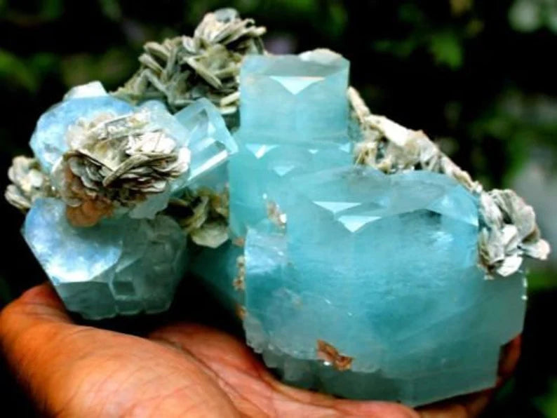 1028 Gm Undamaged & DT Natural Sky Blue Stepped Gemmy Aquamarine Crystal Cluster – Nagar Origin