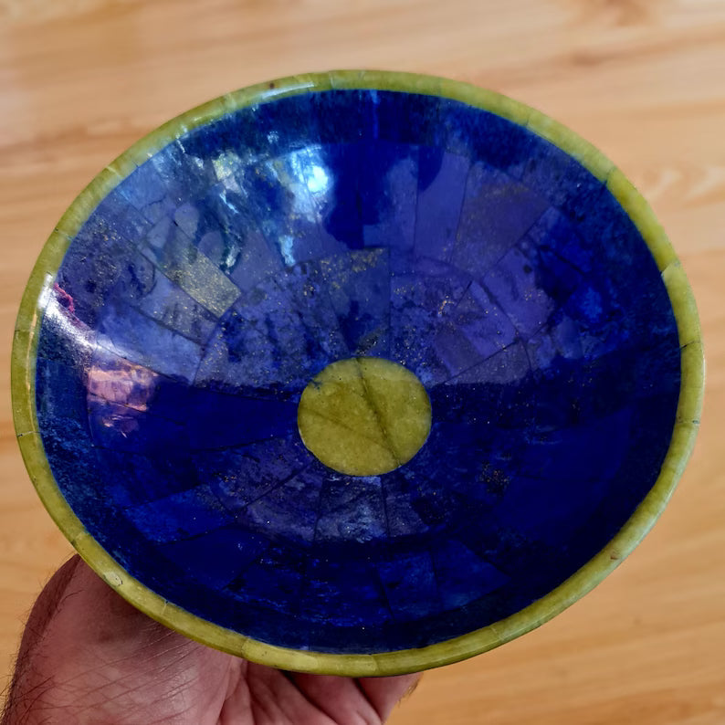 730 Gram Handmade Royal Blue Lapis Lazuli with Jade Bowl – Afghanistan (200 × 80 mm)